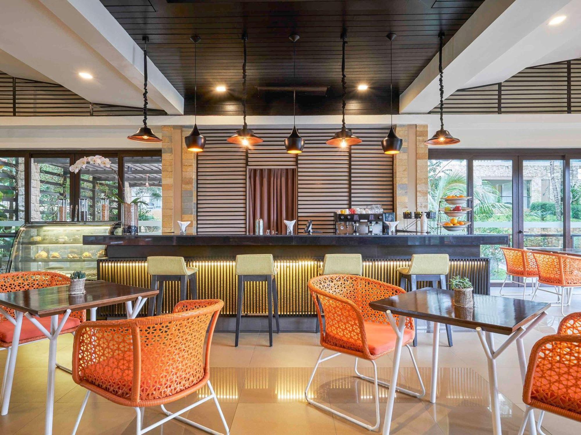 Movenpick Resort & Spa Boracay Yapak Eksteriør billede The Coffee Shop